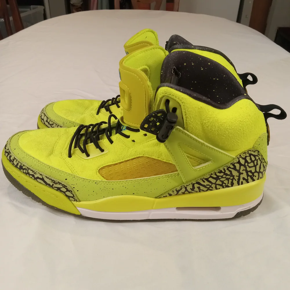 Nike Men's Air Jordan Spizike BHM Green Neón  Size 10